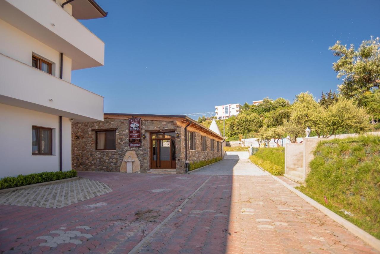 Hotel San Pietro Martin Fushe-Drac Екстериор снимка